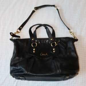 ‼️SOLD‼️ Coach | Y2K Ashley Black Leather Python Shoulder Bag with Gold Accents